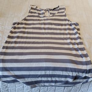 Papermoon tank w/ front pocket